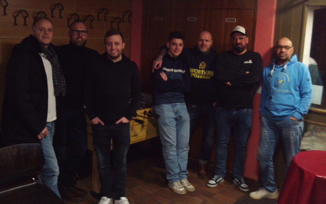 Kick-off für Ü40-Mannschaft